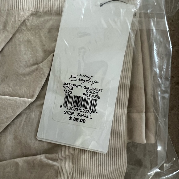 Expecting Mother - Picture 4 of 12